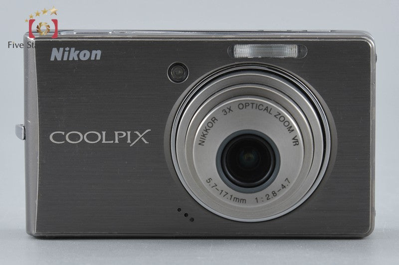 Nikon COOLPIX S500 Urban Black 7.1 MP Digital Camera
