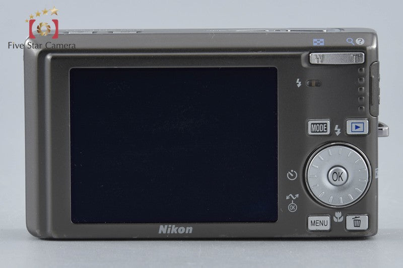 Nikon COOLPIX S500 Urban Black 7.1 MP Digital Camera