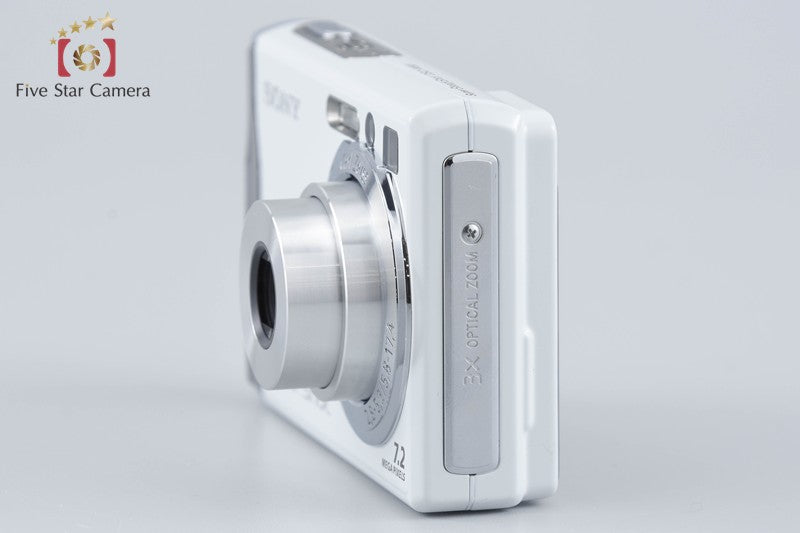Sony Cyber-Shot DSC-W80 White 7.2 MP Digital Camera [Japanese Language Only]