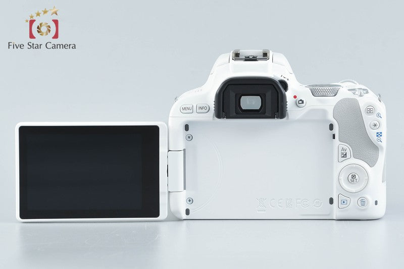 Canon EOS Kiss X9 / Rebel SL2 / 200D White 24.2 MP DSLR 18-55 IS STM Lens