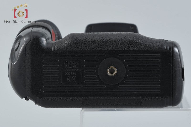 Nikon F100 35mm SLR Film Camera + MB-15 Multi Power Battery Pack