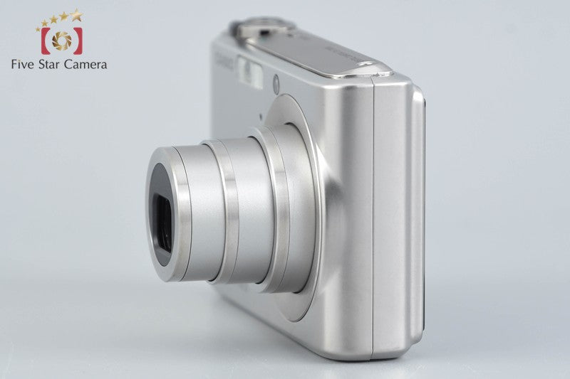Casio EXILIM ZOOM EX-Z1000 Silver 10.1 MP Digital Camera w/ Box