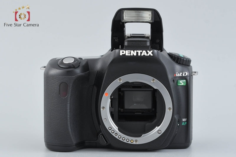 Pentax *ist DS 6.1 MP DSLR Camera 18-55 Lens