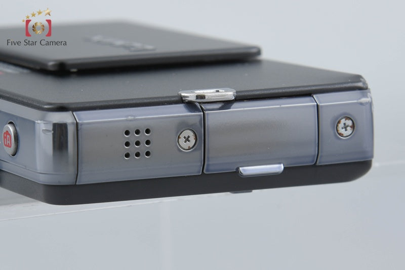 Panasonic LUMIX DMC-FP1 Black 12.1 MP Digital Camera [Japanese Language Only]