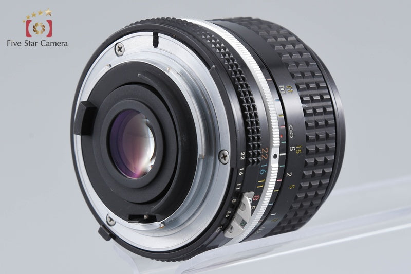 Nikon Ai NIKKOR 28mm f/3.5