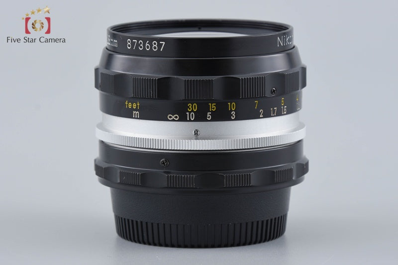 Nikon NIKKOR-H.C Auto 28mm f/3.5 Non Ai Lens