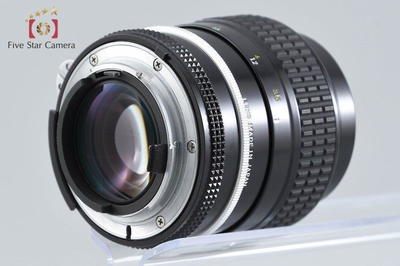 Nikon Ai NIKKOR 105mm f/2.5