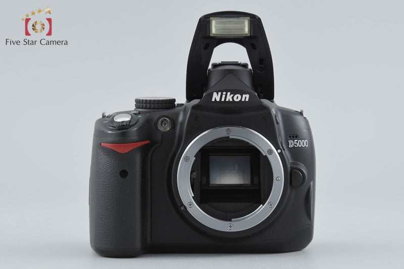 Nikon D5000 12.3 MP DSLR Camera 18-55 VR Lens