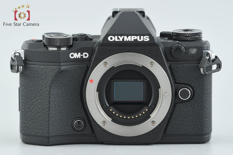 "Count 4,062" Olympus OM-D E-M5 Mark II Black 16.0 MP 14-150 II Lens w/ Box