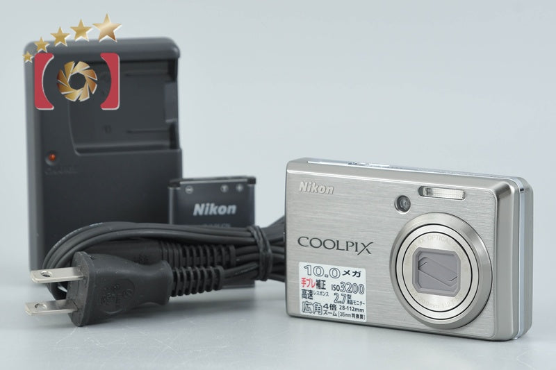 Nikon COOLPIX S600 Titan Silver 10.0 MP Digital Camera