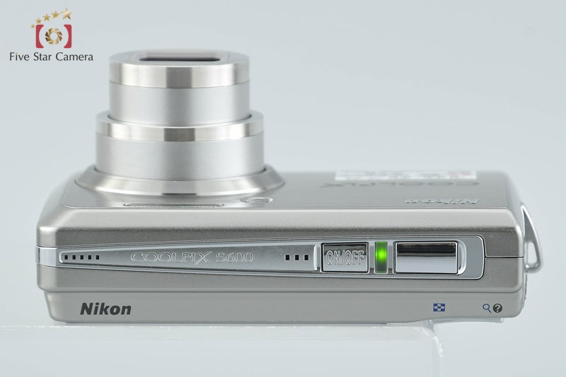 Nikon COOLPIX S600 Titan Silver 10.0 MP Digital Camera