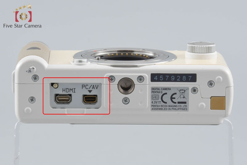 Shutter count 2,093 PENTAX Q White 12.4 MP Digital Mirrorless Camera