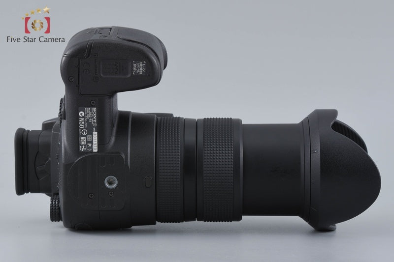 Sony Cyber-Shot DSC-R1 10.3 MP Digital Camera [Japanese Language Only]