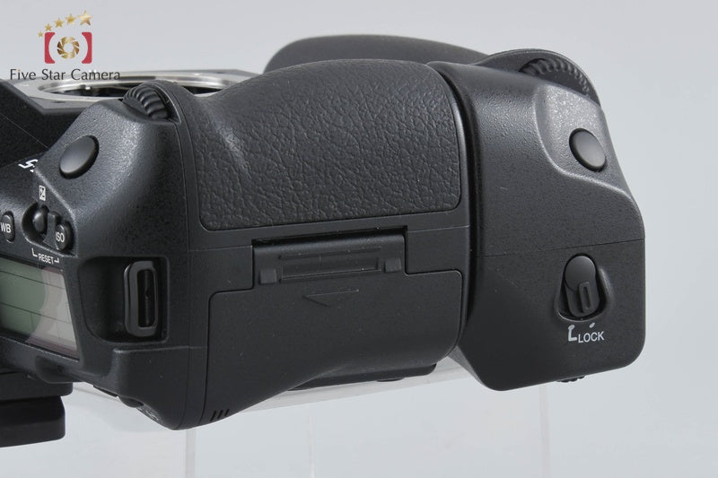 "Shutter Count 5,139" Olympus E-5 12.3 MP Digital SLR Camera Body
