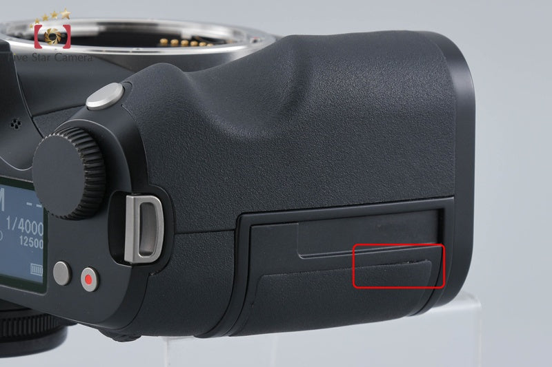 Leica S Typ 007 37.5 MP Medium Format Digital SLR Camera