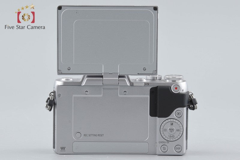 Panasonic LUMIX DMC-GF7 Silver 16.0 MP 12-32 Lens [Japanese Language Only]