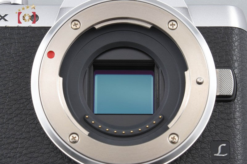 Panasonic LUMIX DMC-GF7 Silver 16.0 MP 12-32 Lens [Japanese Language Only]