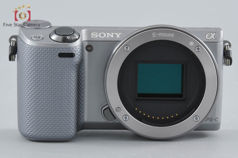 Sony α NEX-5R Silver 16.1 MP 16-50 Lens [Multiple Languages]