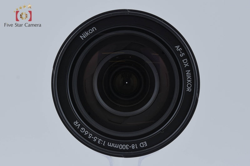Nikon AF-S DX NIKKOR 18-300mm f/3.5-5.6 G ED VR