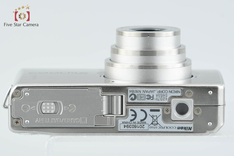 Nikon COOLPIX S510 Silver 8.1 MP Digital Camera