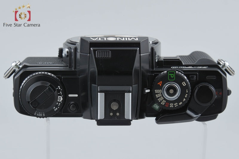 Minolta New X-700 35mm SLR Film Camera Body