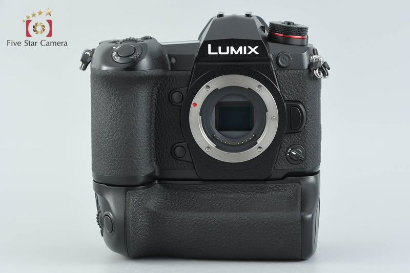 Panasonic LUMIX DC-G9 Black 20.3 MP Mirrorless Camera + DMW-BGG9 Battery Grip