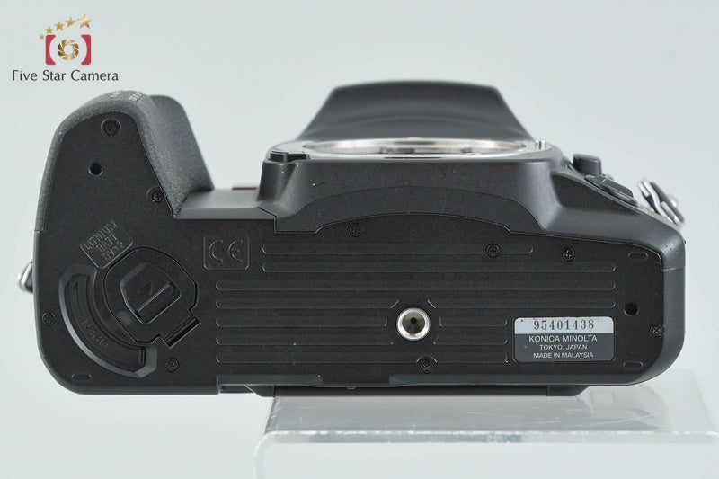 Minolta α-7 Maxxum 7 Dynax 7 35mm SLR Film Camera