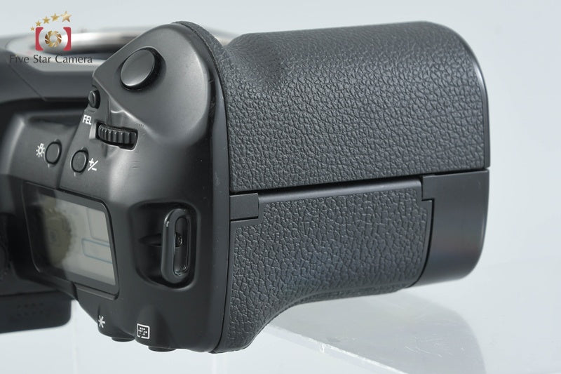 Canon EOS 3 35mm SLR Film Camera Body