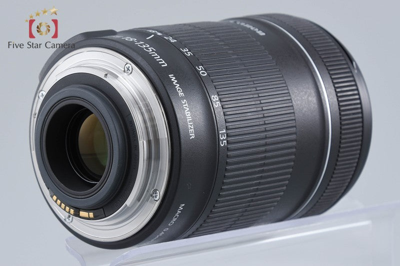 Canon EF-S 18-135mm f/3.5-5.6 IS