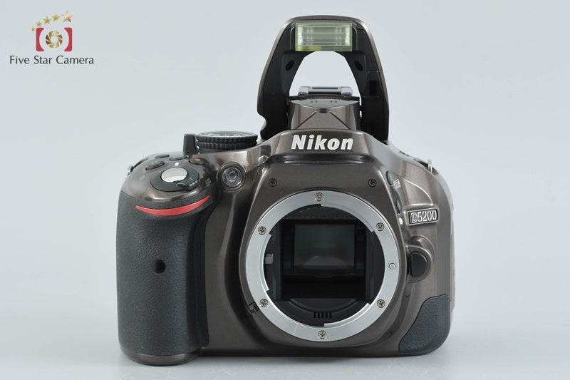 Nikon D5200 Bronze 24.1 MP Digital SLR Camera 18-55 VR Lens
