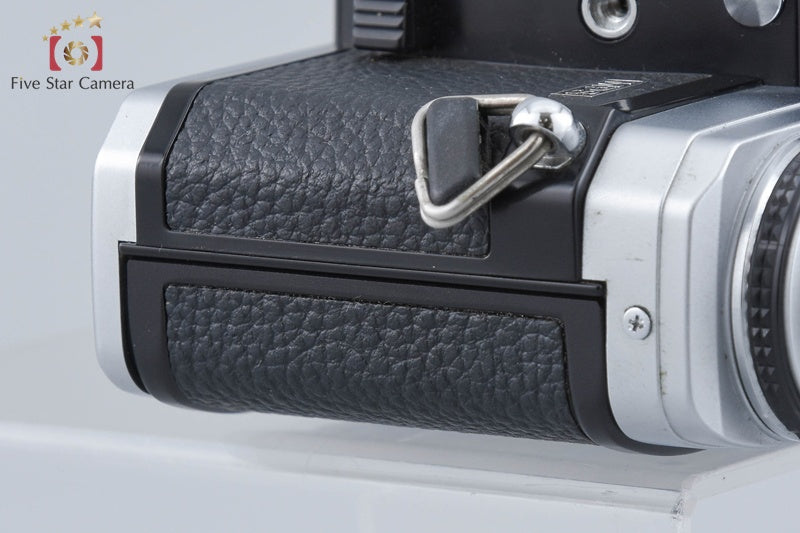 Minolta X-700 Silver 35mm SLR Film Camera Body