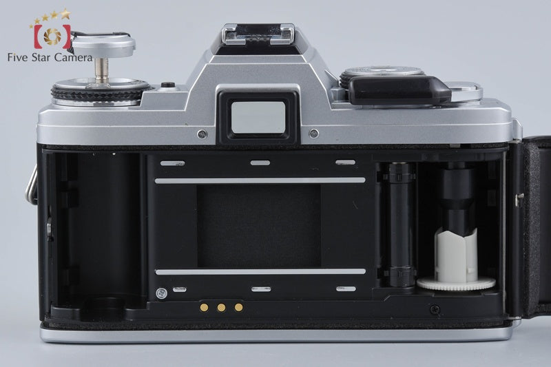 Minolta X-700 Silver 35mm SLR Film Camera Body