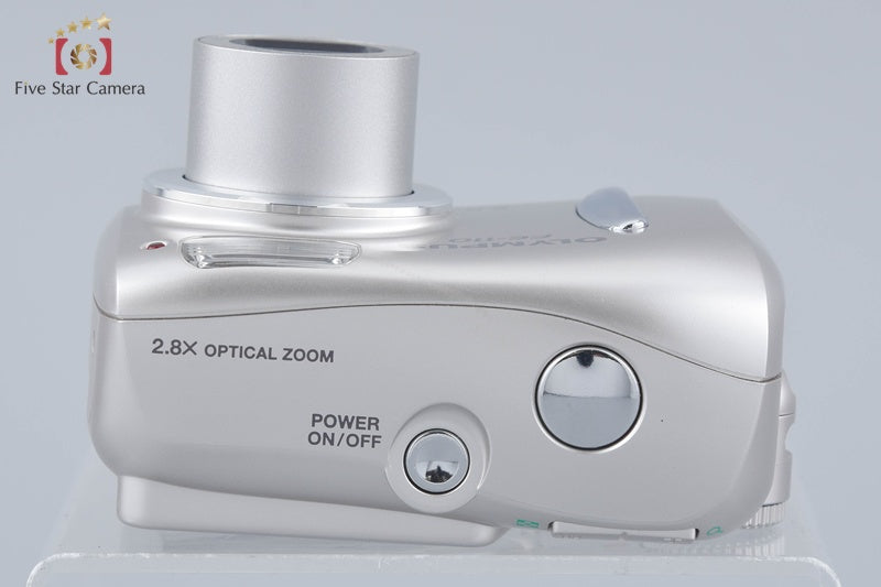 Olympus Camedia FE-110 5.0 MP Digital Camera w/ Box