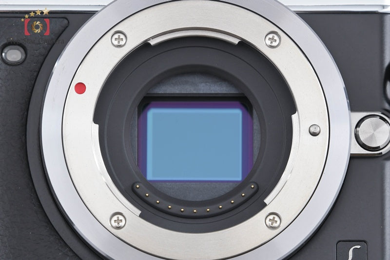 Panasonic LUMIX DMC-GX7 Silver 16.0 MP Digital Camera [Japanese Language Only]