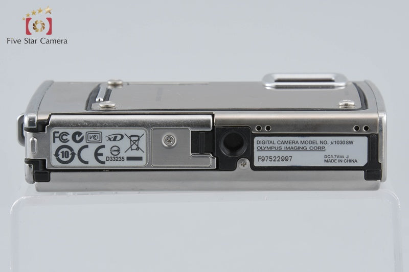 Olympus μ1030SW Metal Silver 10.1 MP Digital Camera
