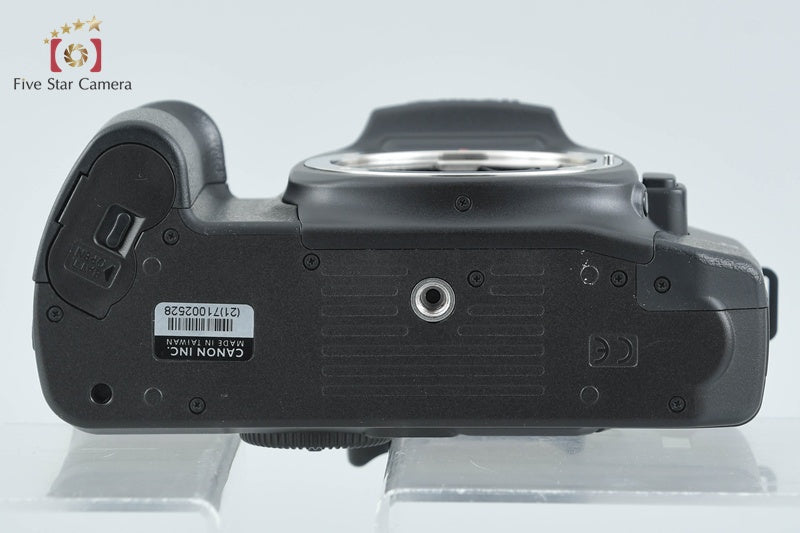 Canon EOS 7 35mm SLR Film Camera Body