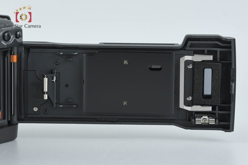 Canon EOS 7 35mm SLR Film Camera Body
