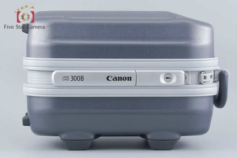 Canon EF 300mm f/2.8 L IS II USM w/ Case