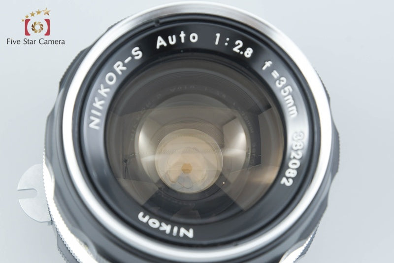 Nikon NIKKOR-S Auto 35mm f/2.8 Non Ai Lens