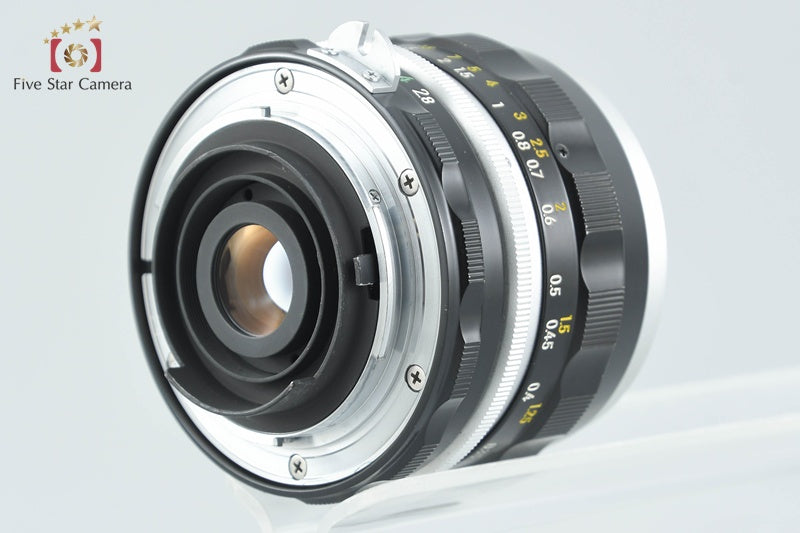 Nikon NIKKOR-S Auto 35mm f/2.8 Non Ai Lens