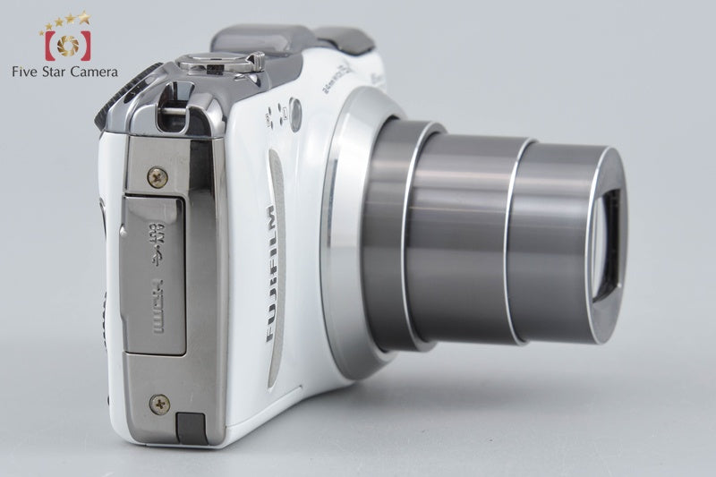 Fujifilm FinePix F550EXR White 16.0 MP Digital Camera