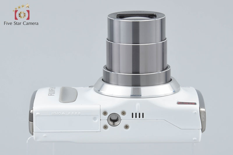Fujifilm FinePix F550EXR White 16.0 MP Digital Camera