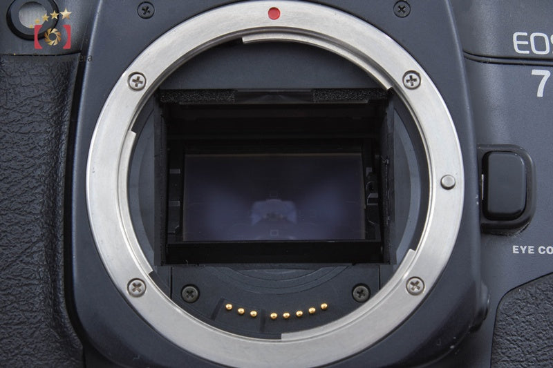 Canon EOS 7 35mm SLR Film Camera Body