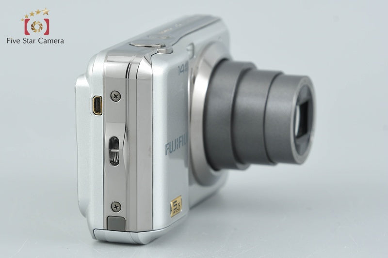 Fujifilm FinePix AX250 Silver 14.0 MP Digital Camera