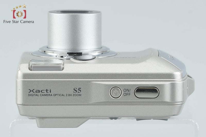 SANYO Xacti DSC-S5 5.1 MP Digital Camera