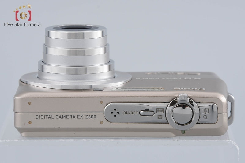 Casio EXILIM ZOOM EX-Z600 Gold 6.0 MP Digital Camera