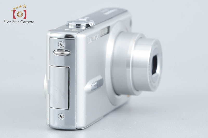 Panasonic LUMIX DMC-FX9 Silver 6.0 MP Digital Camera