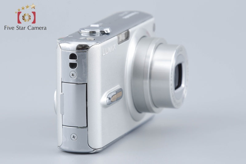 Panasonic LUMIX DMC-FX07 Silky Silver 7.2 MP Digital Camera
