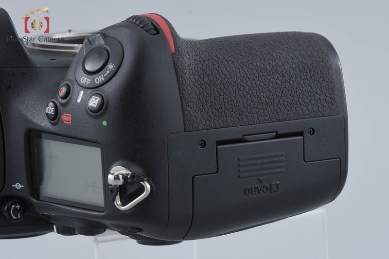 Nikon D800 36.3 MP Full Frame Digital SLR Camera Body