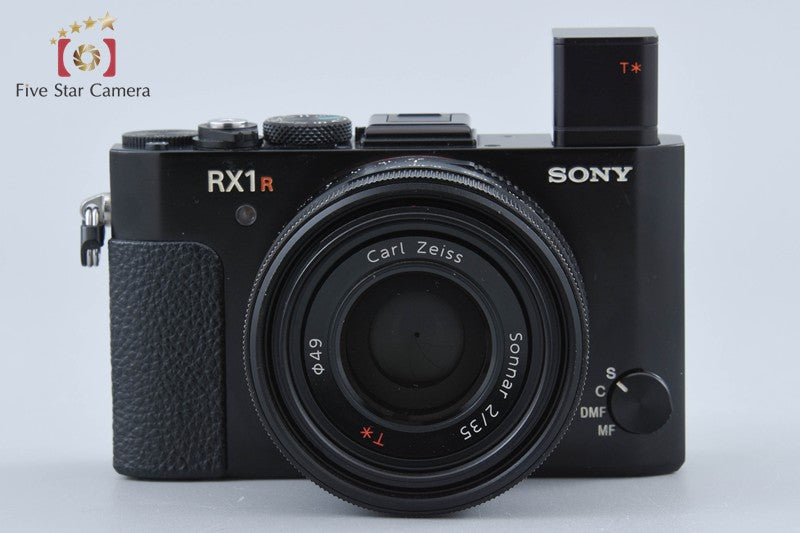 Sony Cyber-Shot DSC-RX1RM2 42.4 MP Digital Camera [Japanese Language Only]